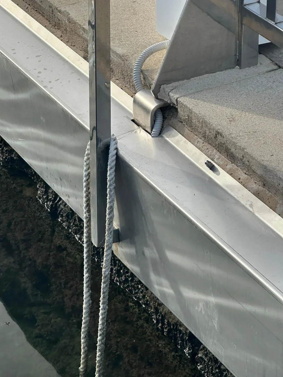 Cubre Fachada en Puerto de Mahón - imagen 4