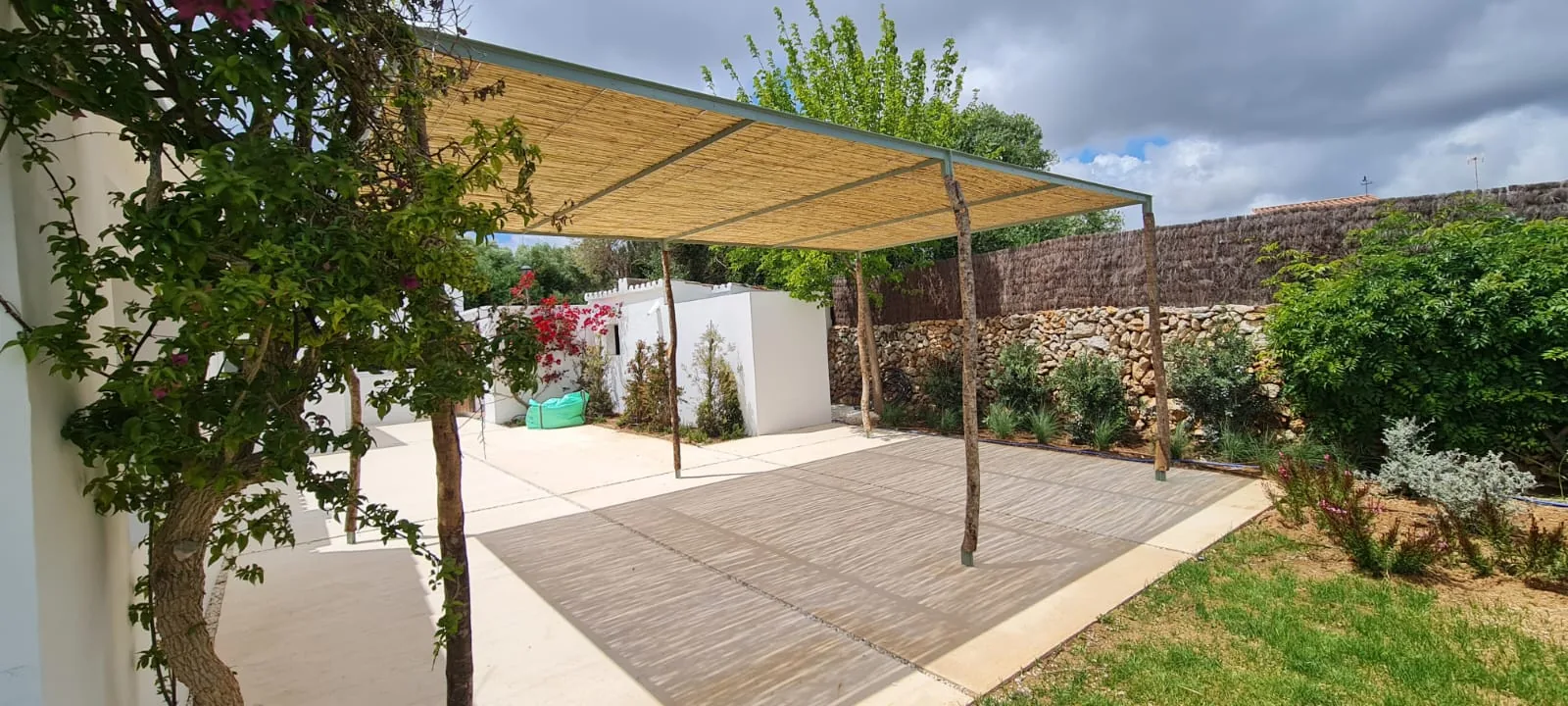Pérgola especial en Llucmacanes Menorca - imagen 5