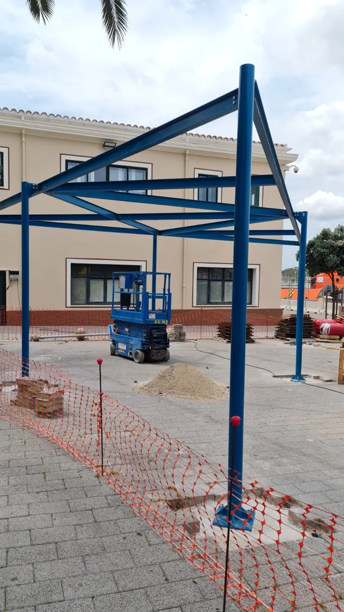 Pérgolas para parque infantil en Menorca - imagen 4