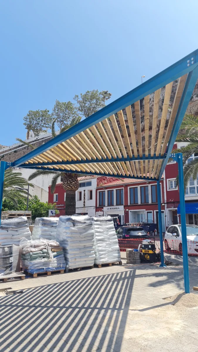 Pérgolas para parque infantil en Menorca - imagen 8