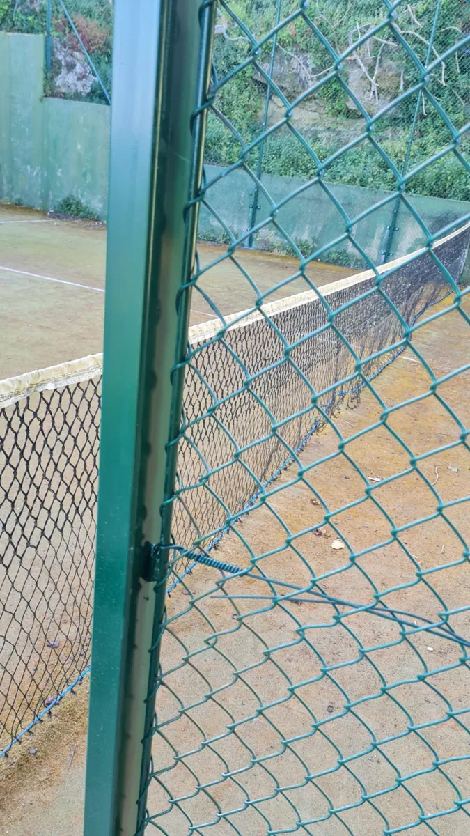 Restauracion pista padel en Menorca - imagen 4